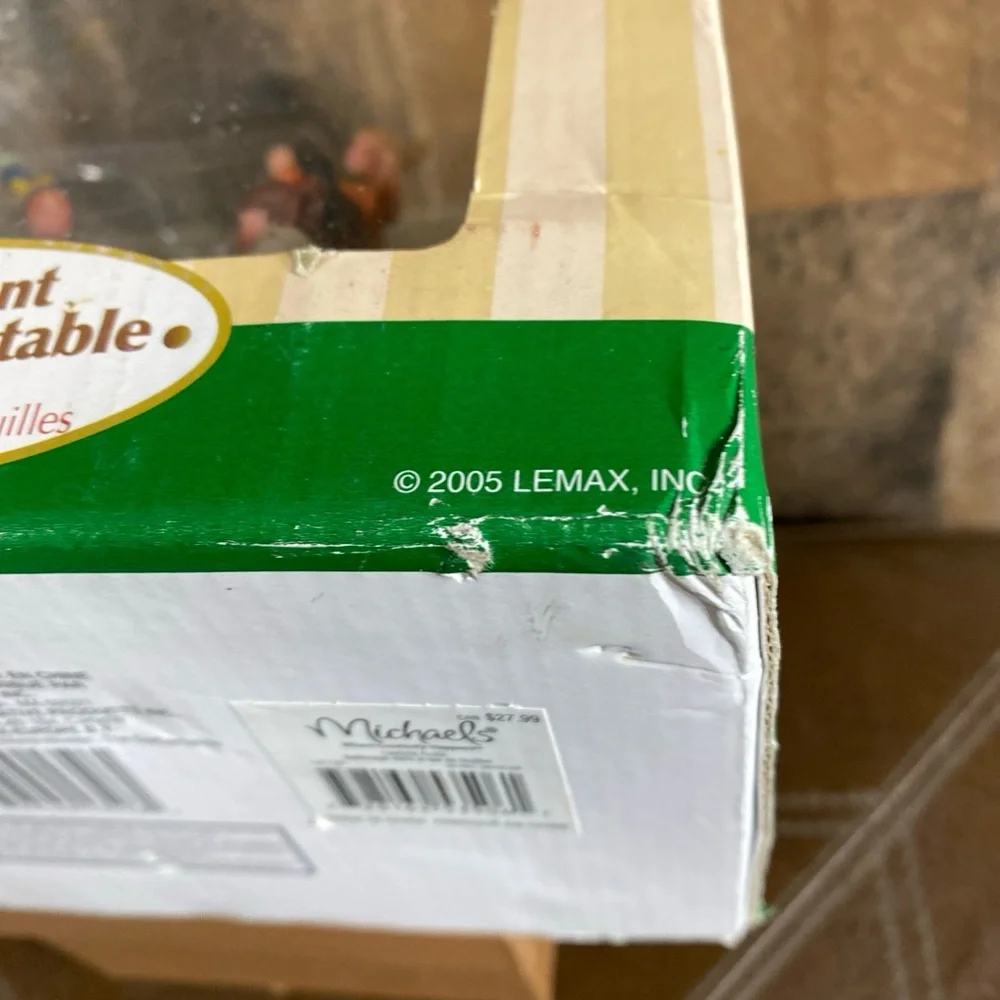 Lemax Table Decoration 2005‎ Leafpile Frolic #53506 NEW In Box table Accent Vtg